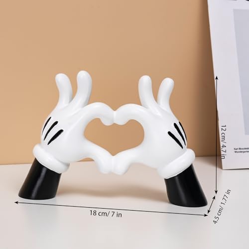 FelyHos Cartoon Heart Hands Resin Statue Modern Home Decor