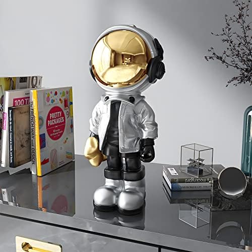 EZ4ENCE Figurine Statue Astronaut Sculpture Spaceman Decor