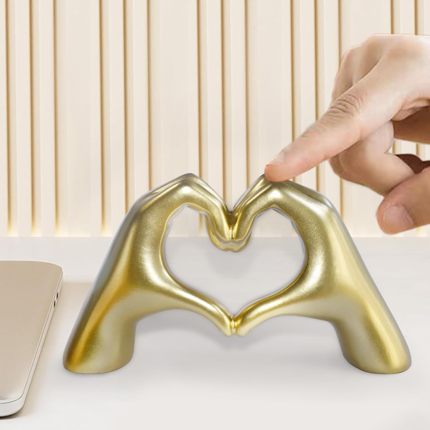 Loveparadise Gold Decor Heart Hands Sculpture for Living Room