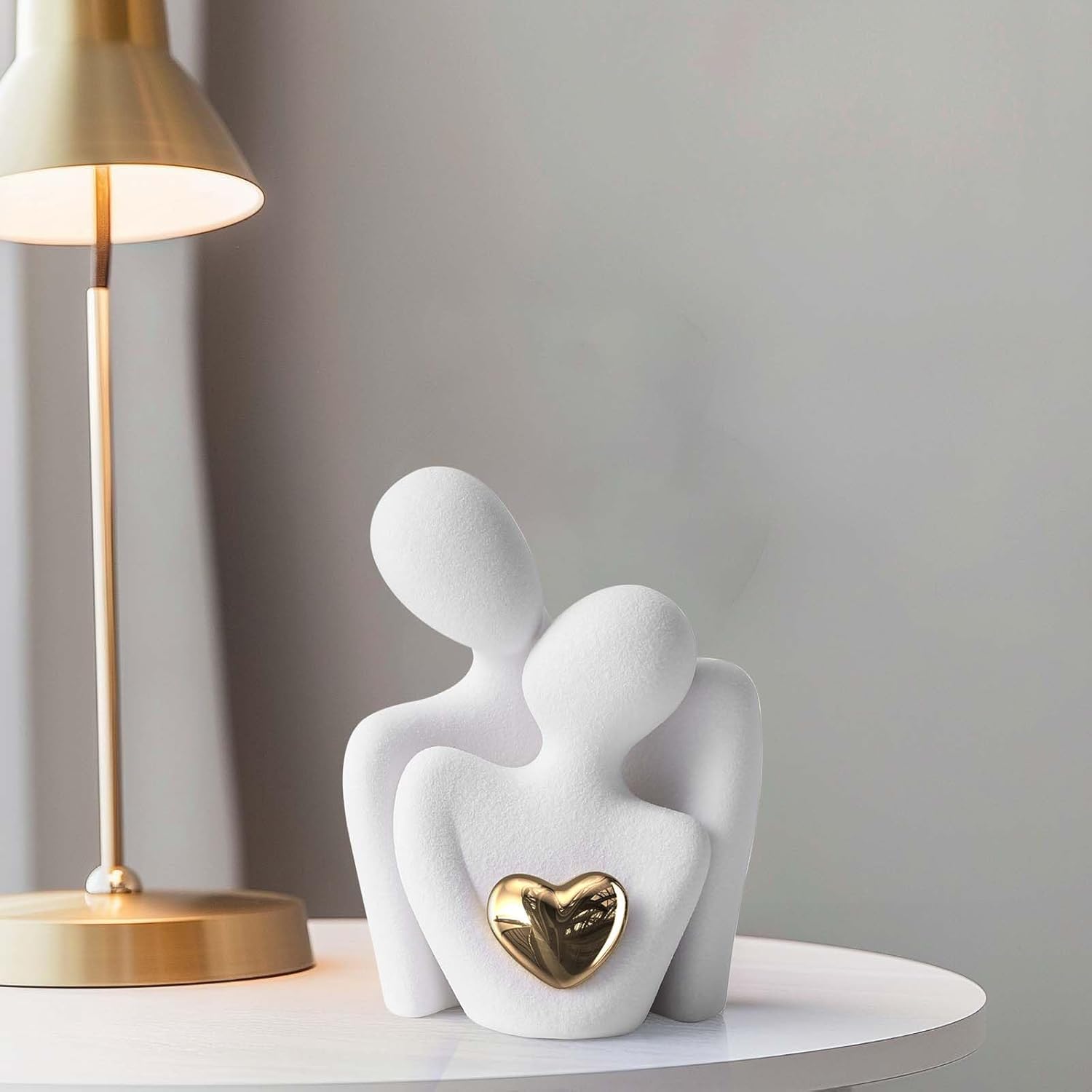 XMGZQ Mini Hugging Couple Statue for Home Decor 1