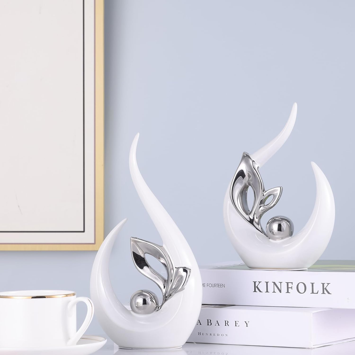 XMGZQ White and Silver Ceramic Statues for Modern Home Decor