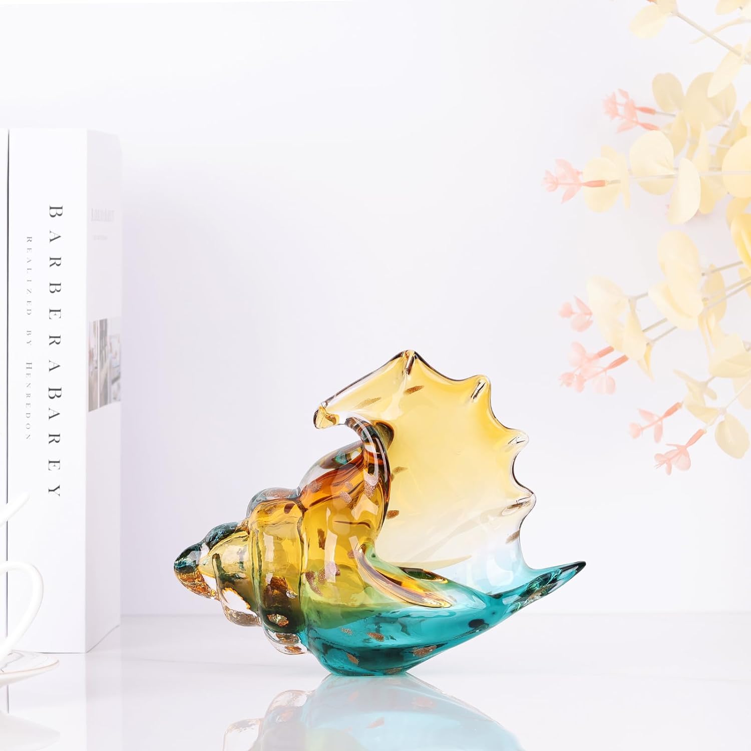DOVDOV Unique Hand-Blown Glass Conch Statue