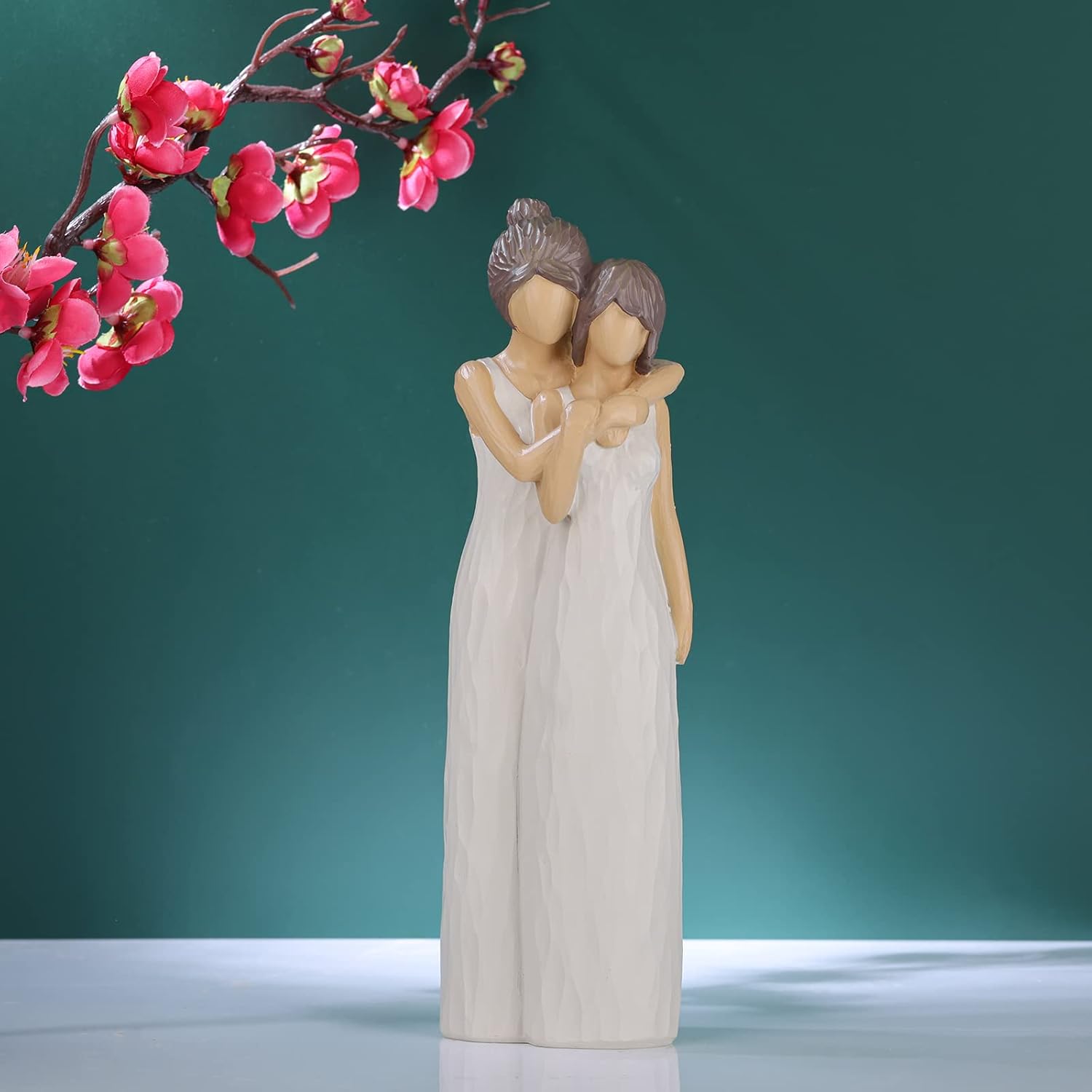 LCCCK Mother Daughter Hugging Figurines Resin Sculpted Statue for Mom Grandma Birthday Gifts