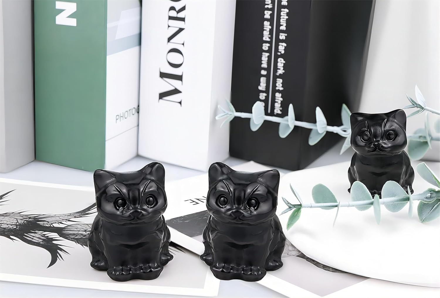 QINJIEJIE Black Obsidian Cat Healing Statue