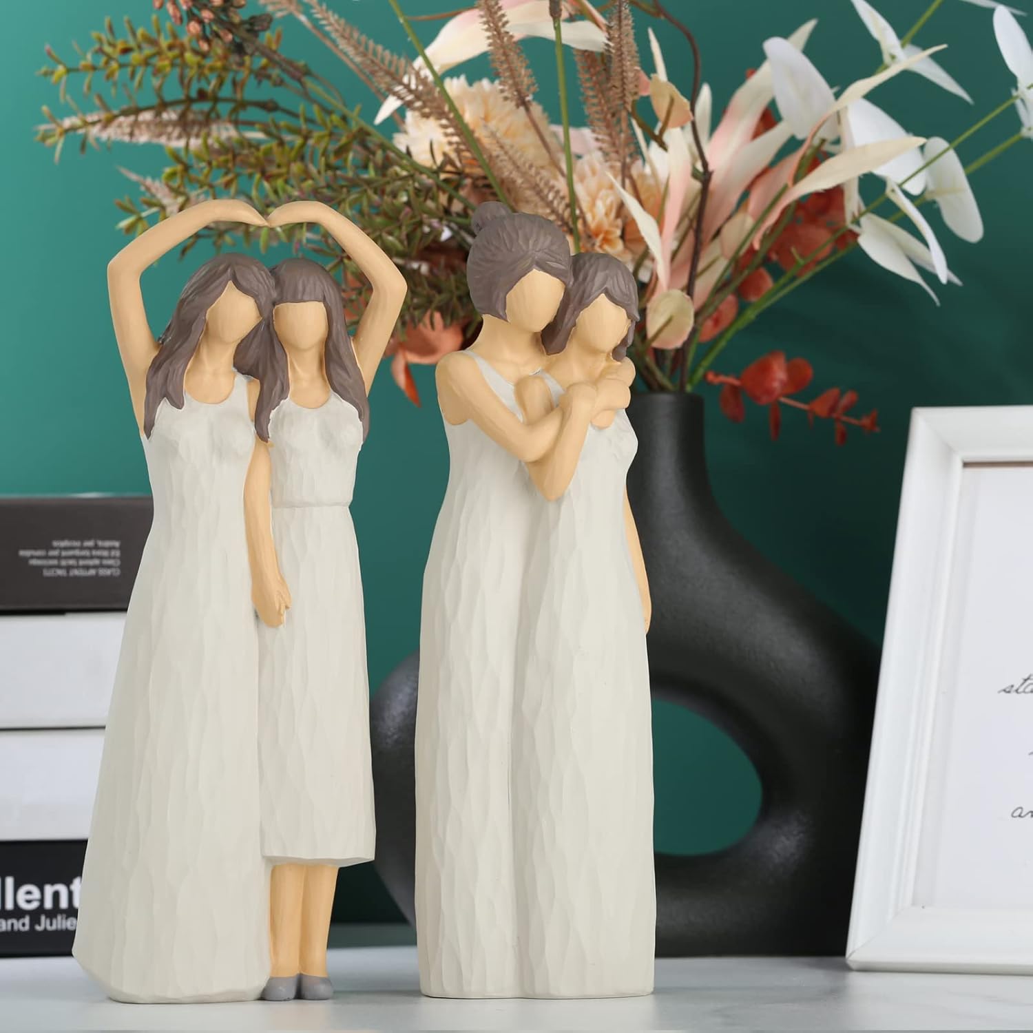 LCCCK Mother Daughter Hugging Figurines Resin Sculpted Statue for Mom Grandma Birthday Gifts