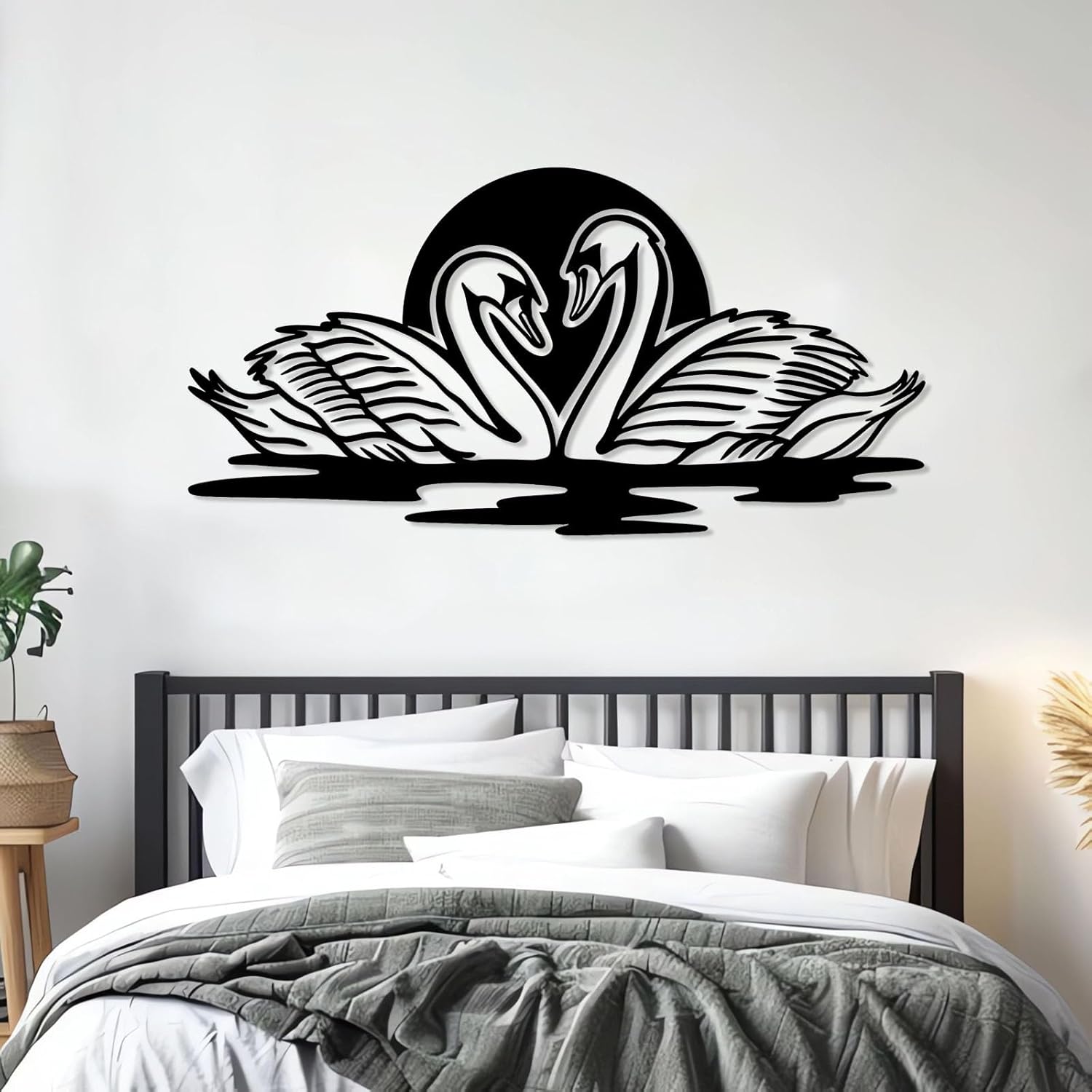 LARNT Romantic Couple Swans Wall Decor
