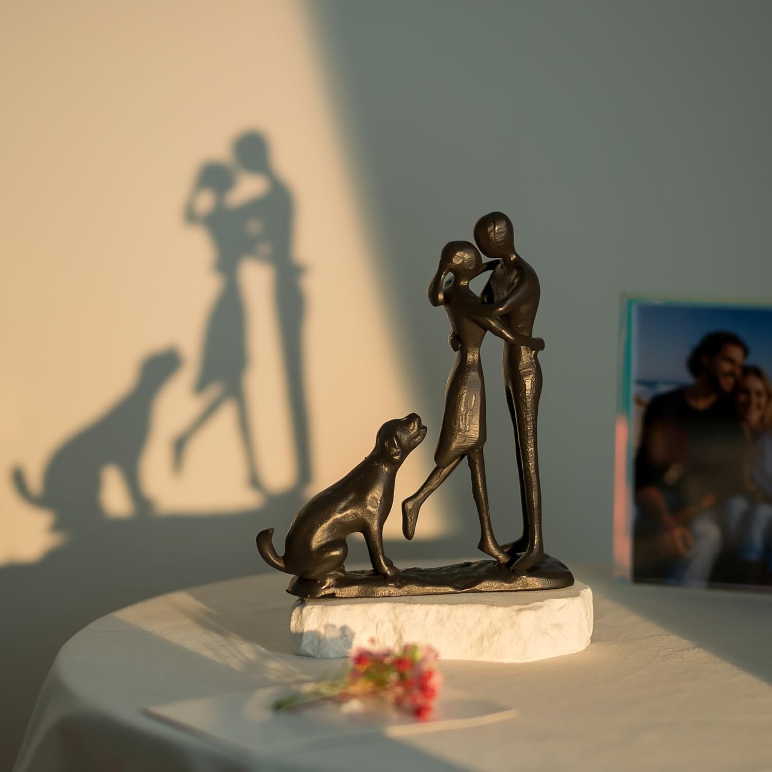 Sziqiqi 6th Anniversary Couple Love Sculpture