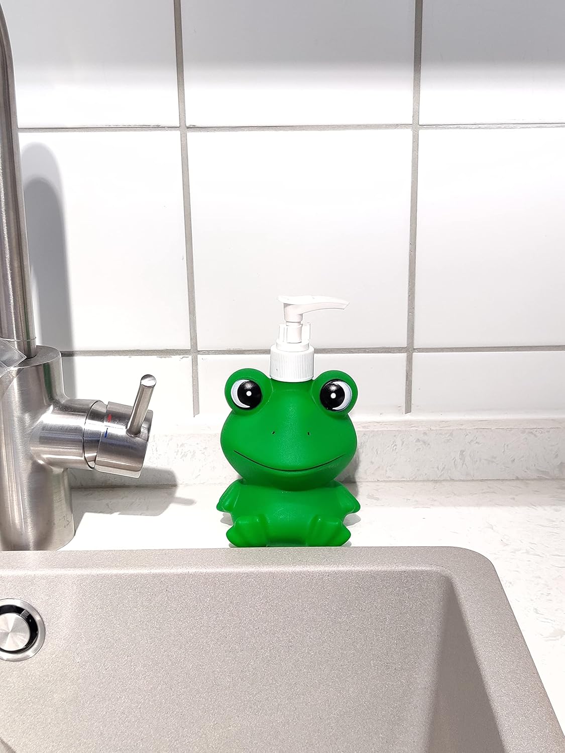 GoFika Vinyl Frog Soap Dispenser 118oz Refillable