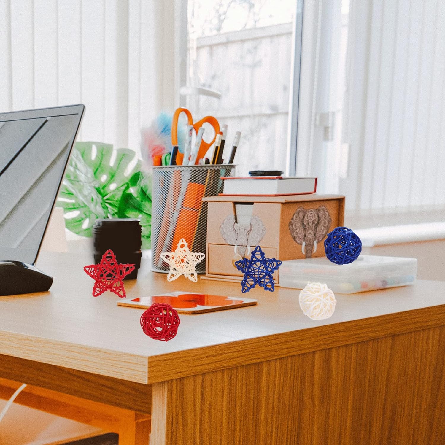 HOMSFOU 30PCS Rattan Decorative Balls for Independence Day