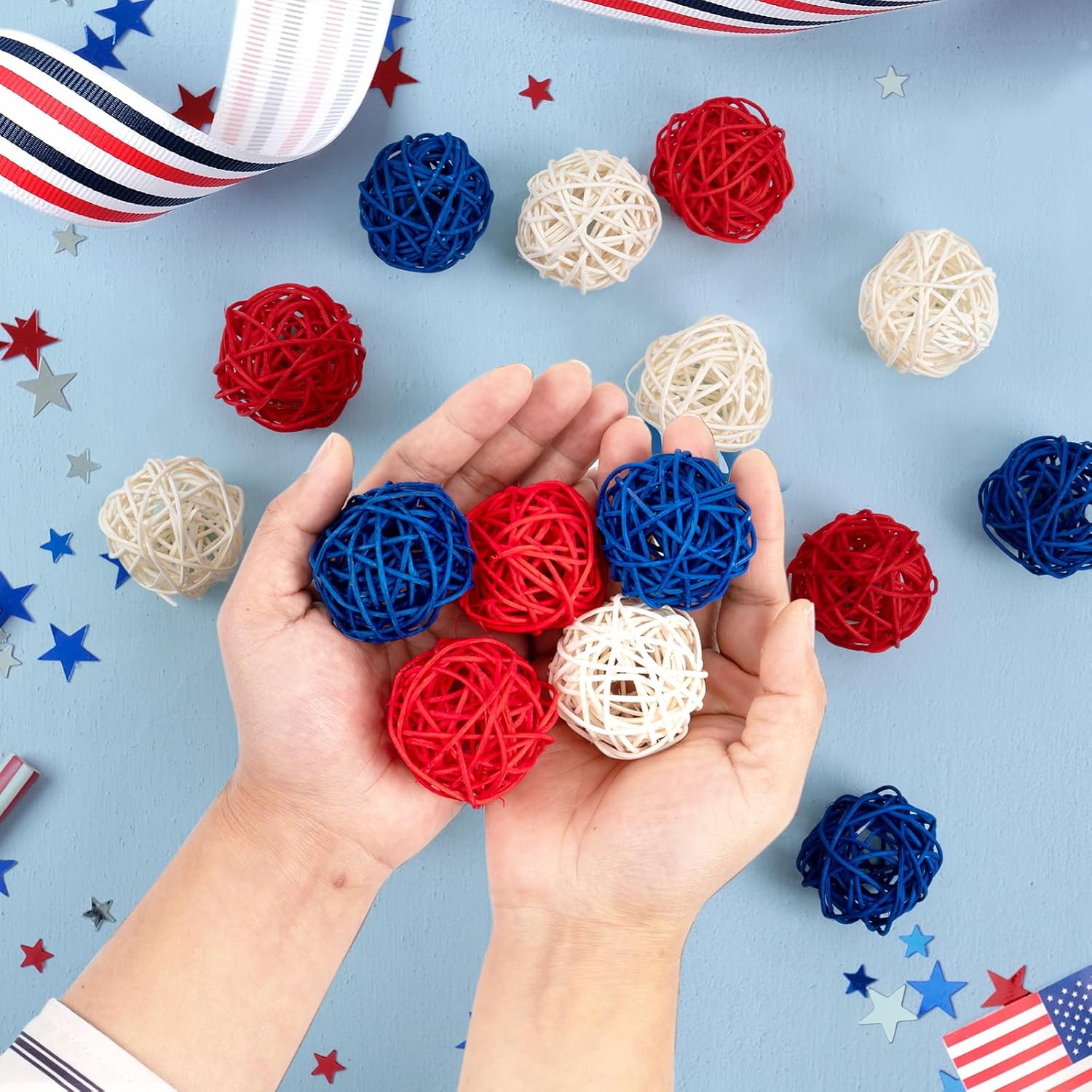 GuassLee 4th of July Decorative Balls 18pcs Red White Blue